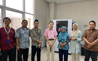 Visiting World Class Professor Dari Swinburne University of Technology di Kampus Institut Teknologi Kalimantan: Kuliah Tamu Teknik Kimia dan Kunjungan Laboratorium