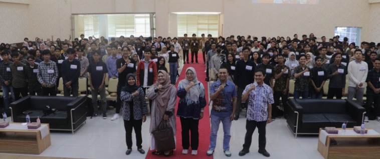 Kuliah Tamu Pancasila : Partisipasi Mahasiswa Dalam Pengamalan Nilai Pancasila Era Society 5.0
